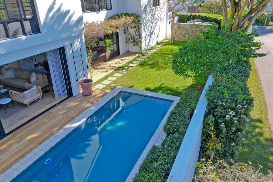 4 Bedroom Property for Sale in Leisure Isle Western Cape